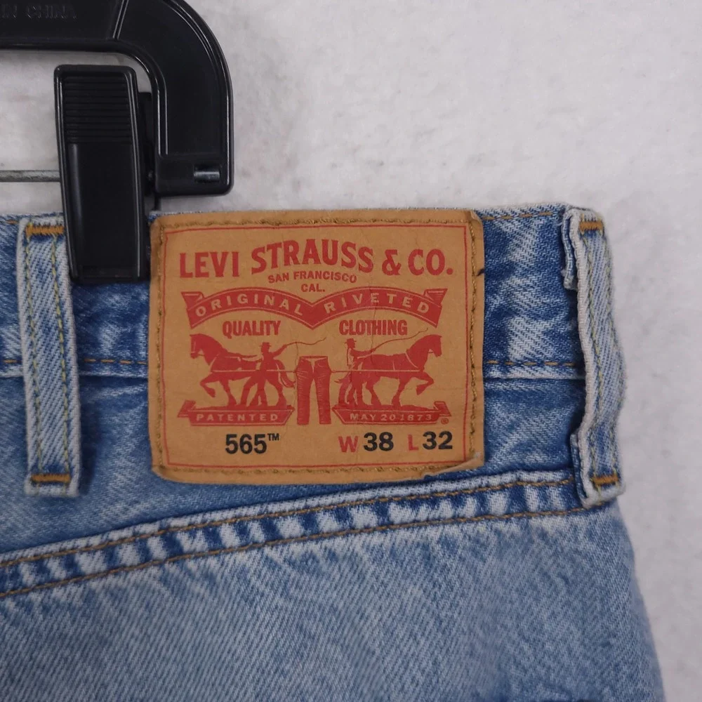 Levi's 565 Loose Fit Jeans Mens 38x32 Fits 40x30 Light Wash Denim Baggy Y2K